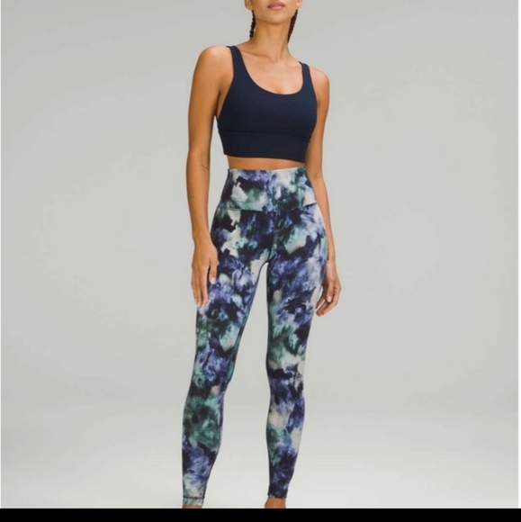 lululemon athletica Pants - Lululemon Aling HR 25", New, size 6